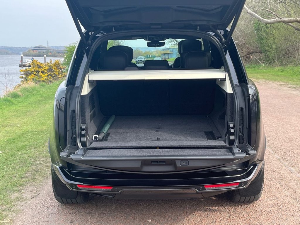 Used Land Rover Range Rover 2023 for sale - 77250116: Photo 6