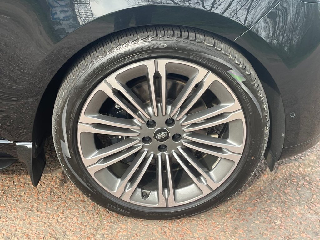 Used Land Rover Range Rover 2023 for sale - 77250116: Photo 8