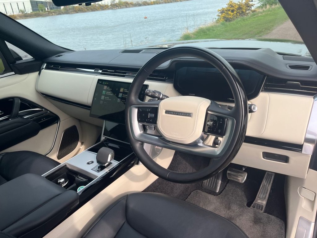 Used Land Rover Range Rover 2023 for sale - 77250116: Photo 9