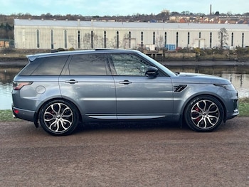 Used Land Rover Range Rover Sport 2018 for sale - 77621077: Photo