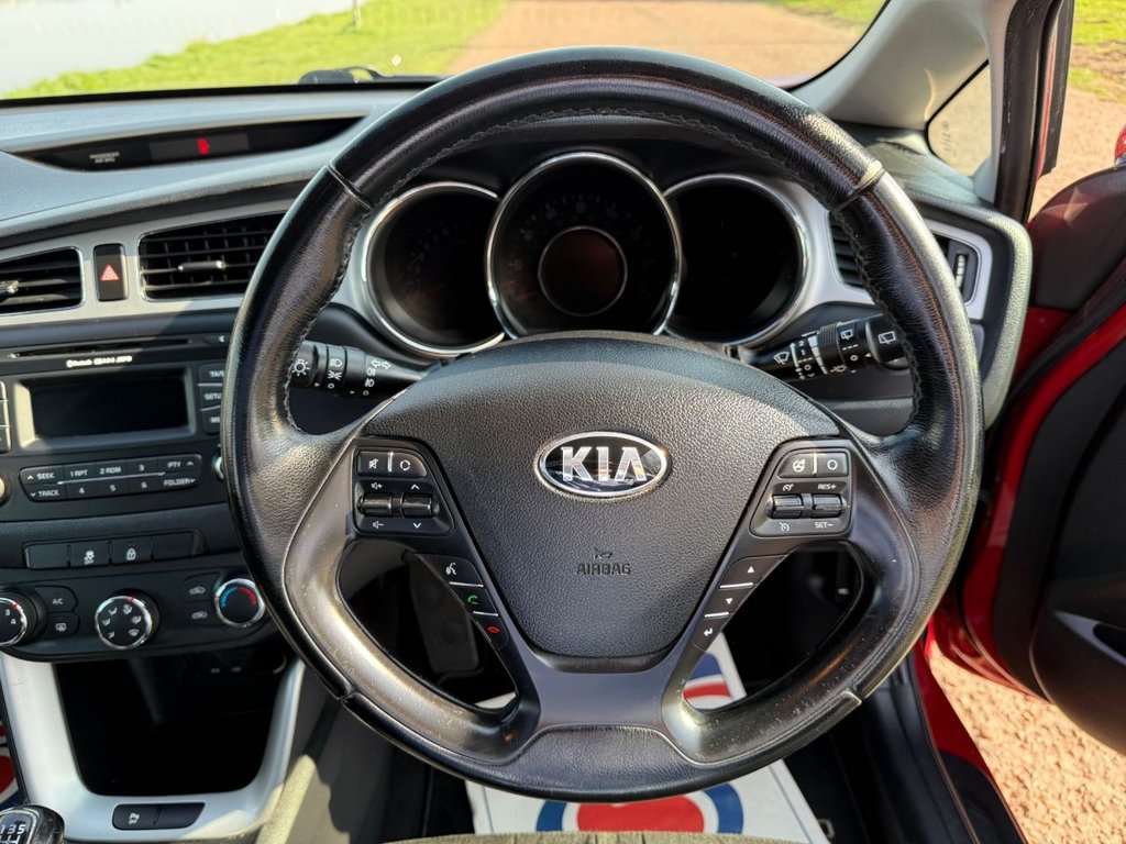 Used Kia Ceed 2014 for sale - 77976739: Photo 14