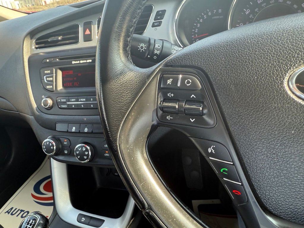 Used Kia Ceed 2014 for sale - 77976739: Photo 21
