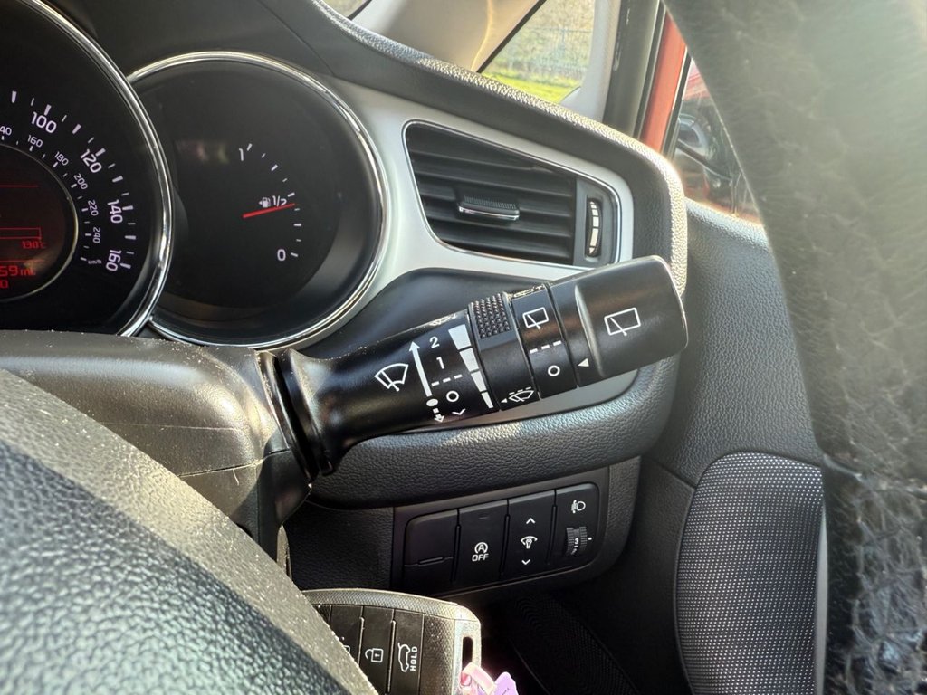 Used Kia Ceed 2014 for sale - 77976739: Photo 23