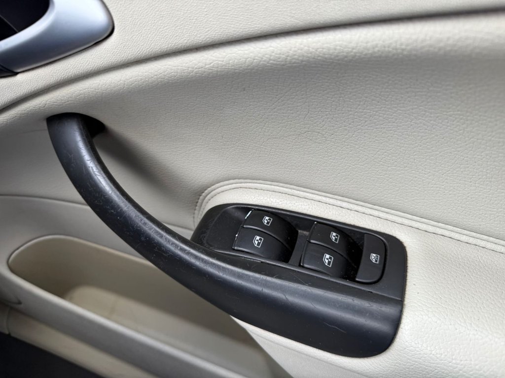 Used Saab 9-3 2006 for sale - 76092561: Photo 23