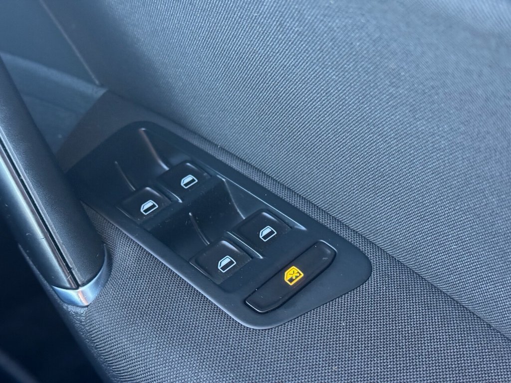 Used Volkswagen Golf 2015 for sale - 77188805: Photo 16