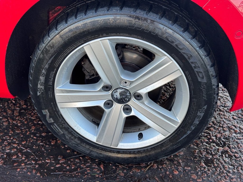 Used Volkswagen Golf 2015 for sale - 77188805: Photo 9