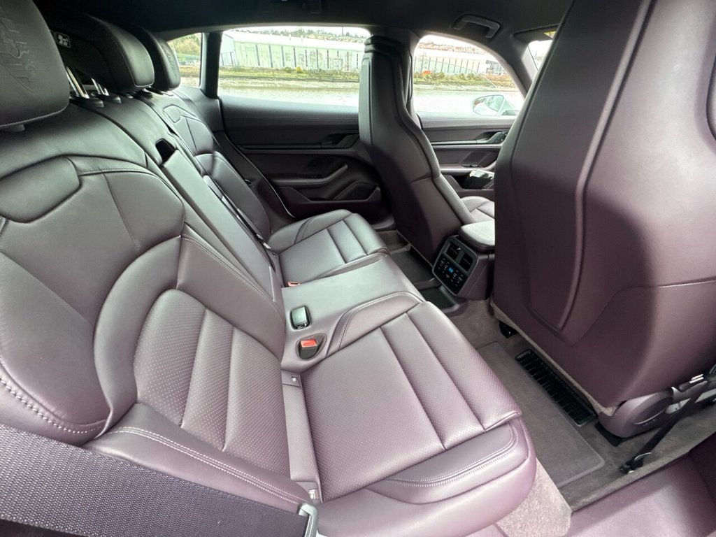 Used Porsche Taycan 2023 for sale - 78134183: Photo 11