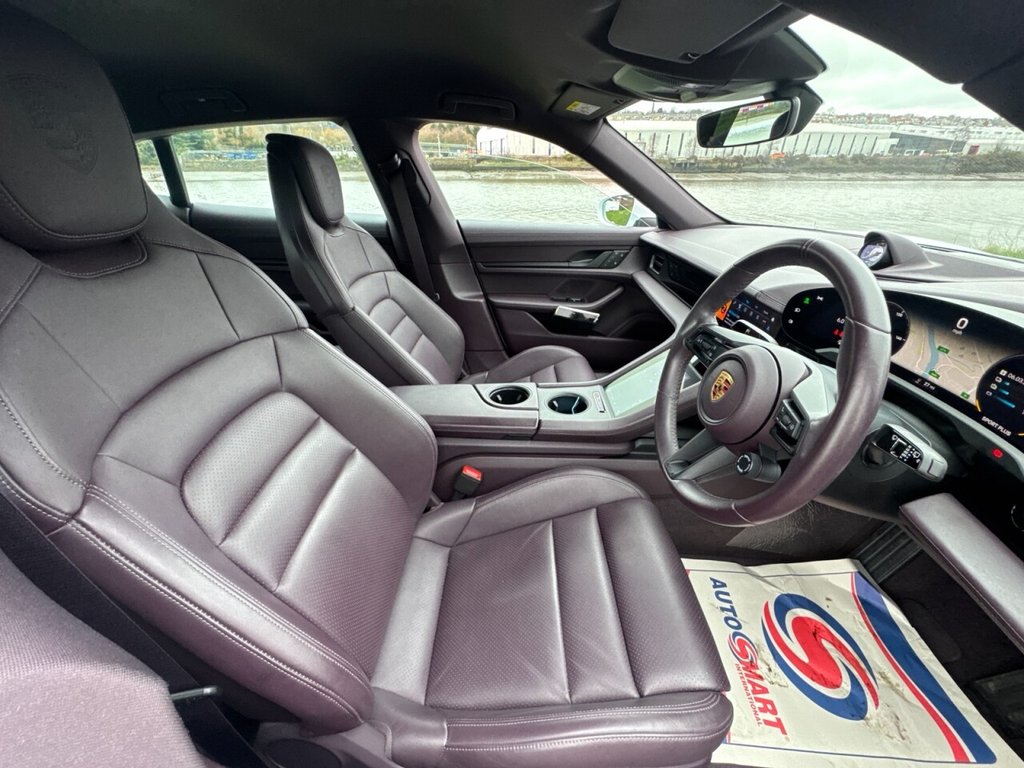 Used Porsche Taycan 2023 for sale - 78134183: Photo 12