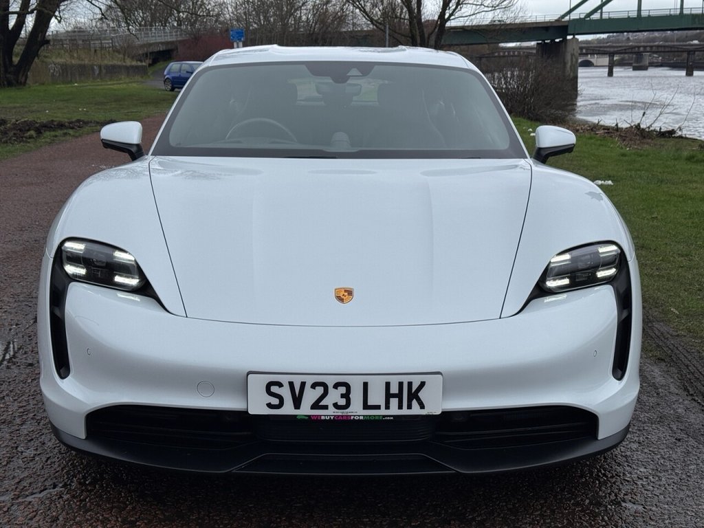 Used Porsche Taycan 2023 for sale - 78134183: Photo 2