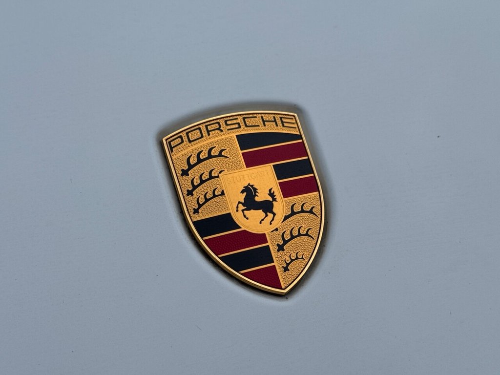 Used Porsche Taycan 2023 for sale - 78134183: Photo 3