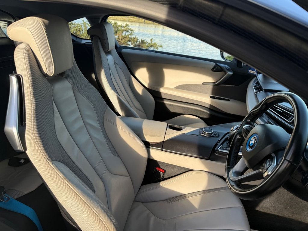 Used BMW i8 2015 for sale - 77558137: Photo 11