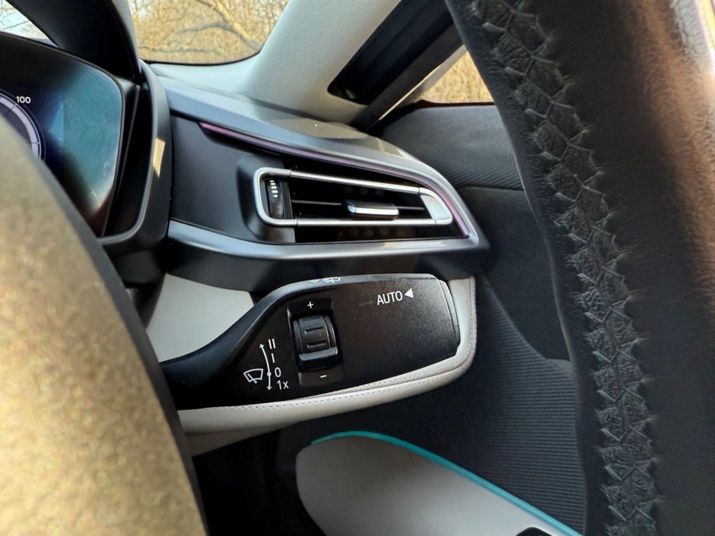 Used BMW i8 2015 for sale - 77558137: Photo 24