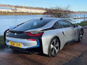 Used BMW i8 2015 for sale - 77558137: Photo