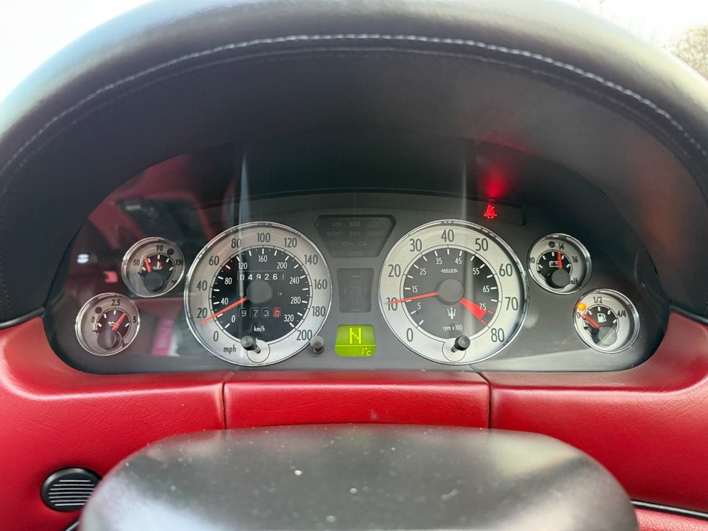 Used Maserati Spyder 2002 for sale - 77139388: Photo 12