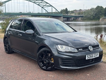 Used Volkswagen Golf 2016 for sale - 79518137: Photo