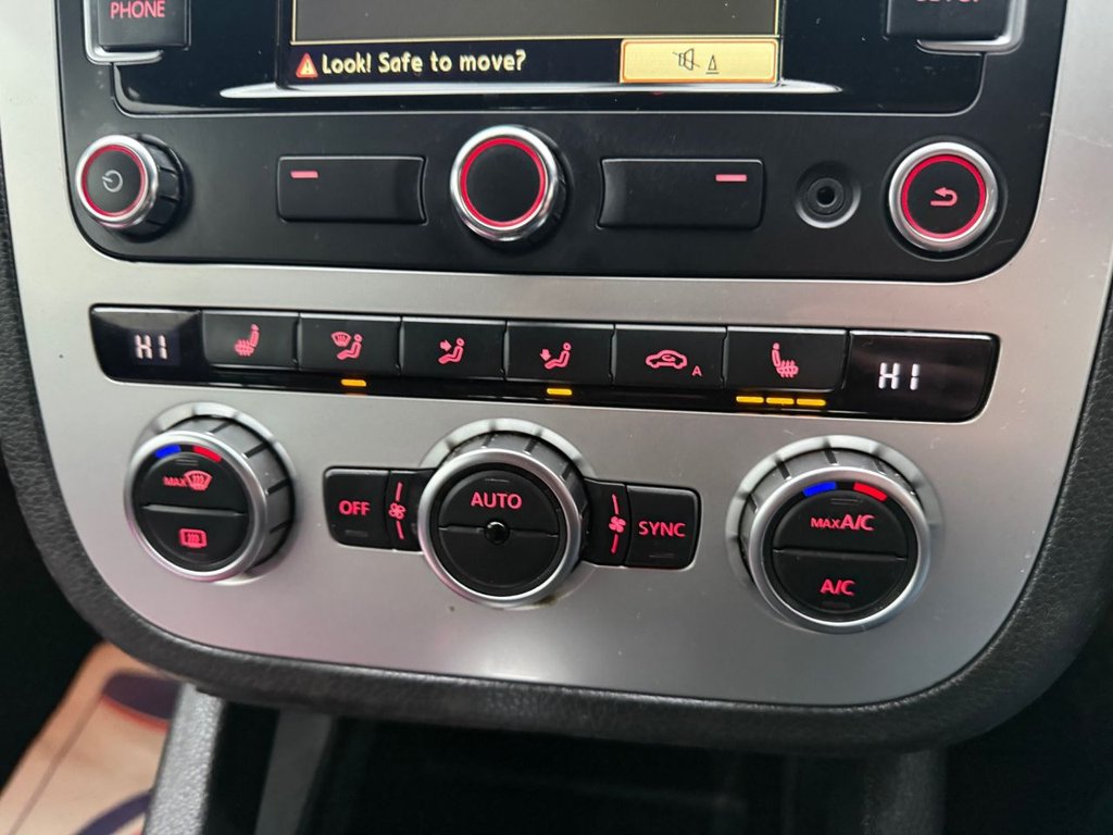 Used Volkswagen Scirocco 2014 for sale - 77463379: Photo 15