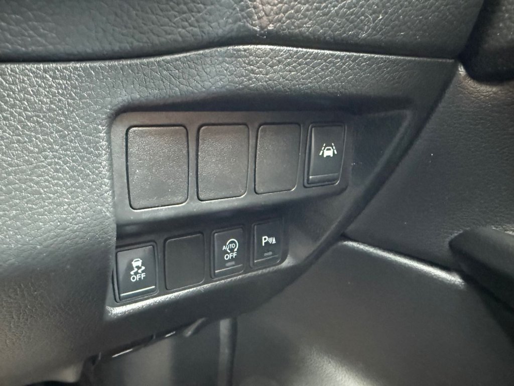 Used Nissan Qashqai 2015 for sale - 76496245: Photo 25