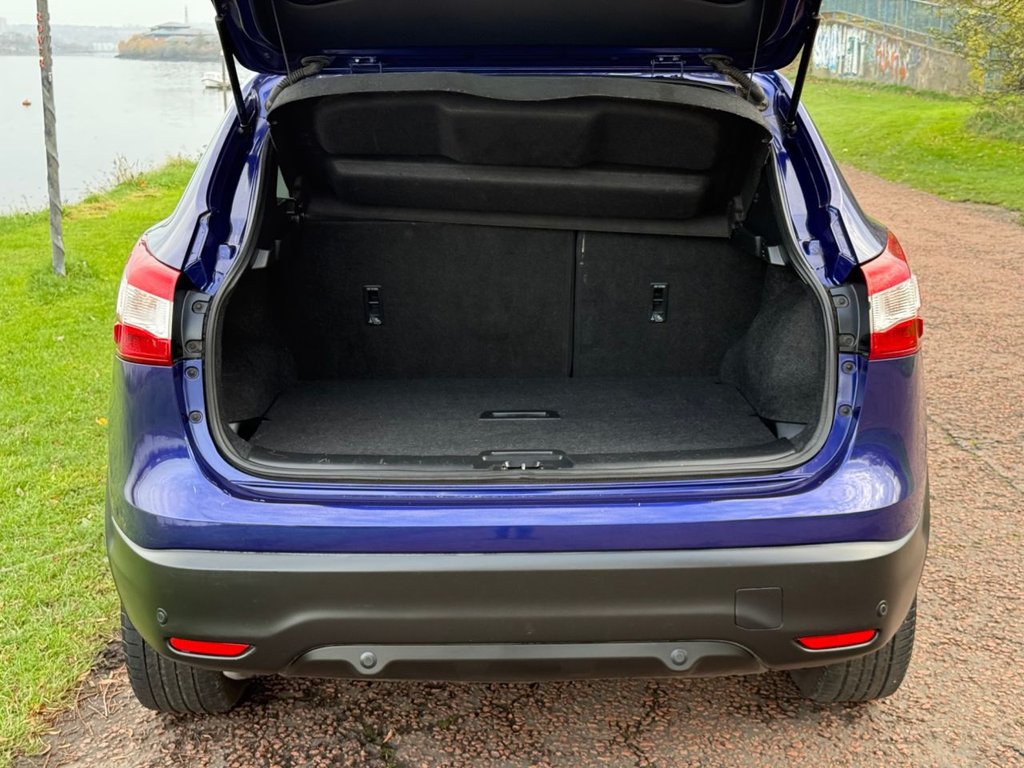 Used Nissan Qashqai 2015 for sale - 76496245: Photo 6