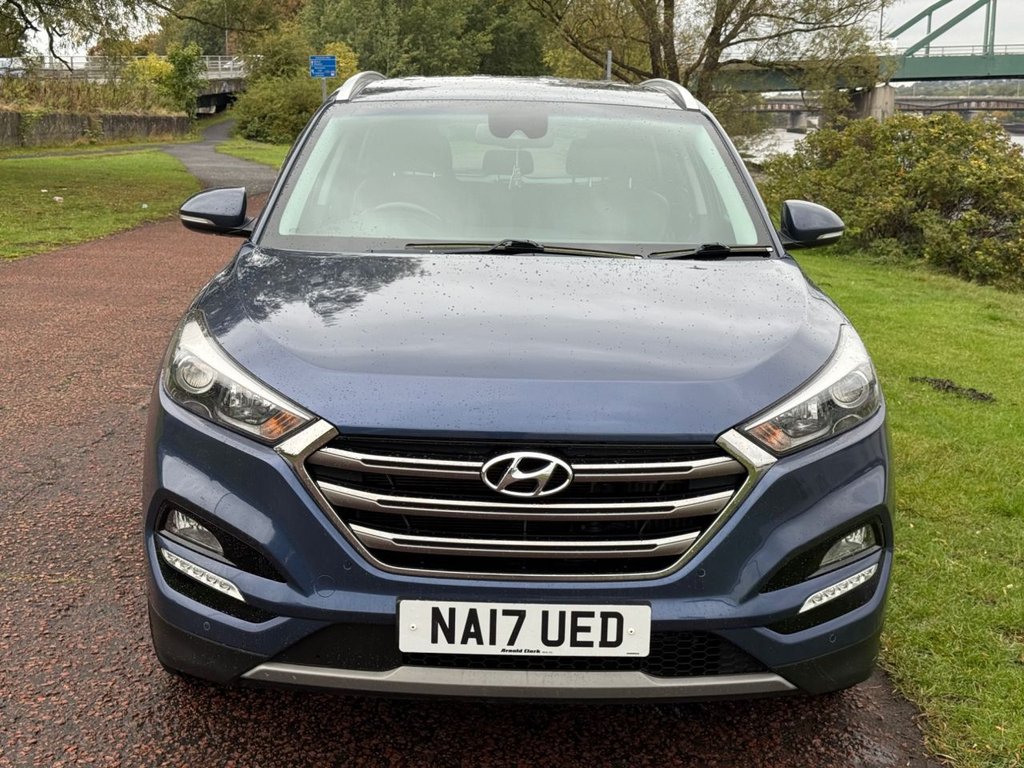 Used Hyundai TUCSON 2017 for sale - 76256575: Photo 2