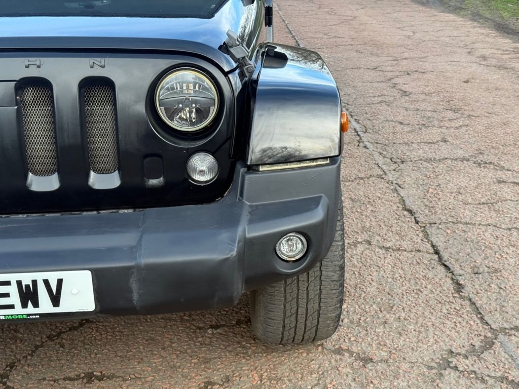 Used Jeep Wrangler 2015 for sale - 77681161: Photo 29