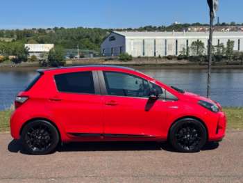 Used Toyota Yaris 2019 for sale - 74998667: Photo