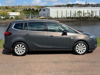 Used Vauxhall Zafira Tourer 2015 for sale - 78314901: Photo