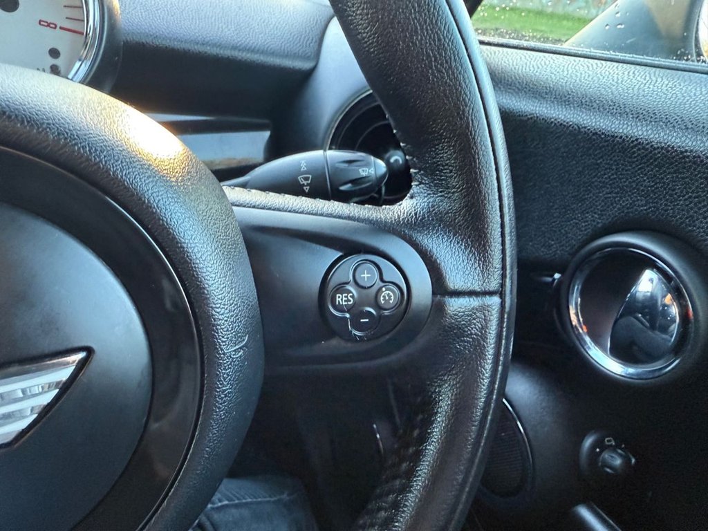 Used MINI Roadster 2012 for sale - 77212139: Photo 18