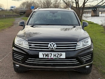 Used Volkswagen Touareg 2017 for sale - 77952721: Photo