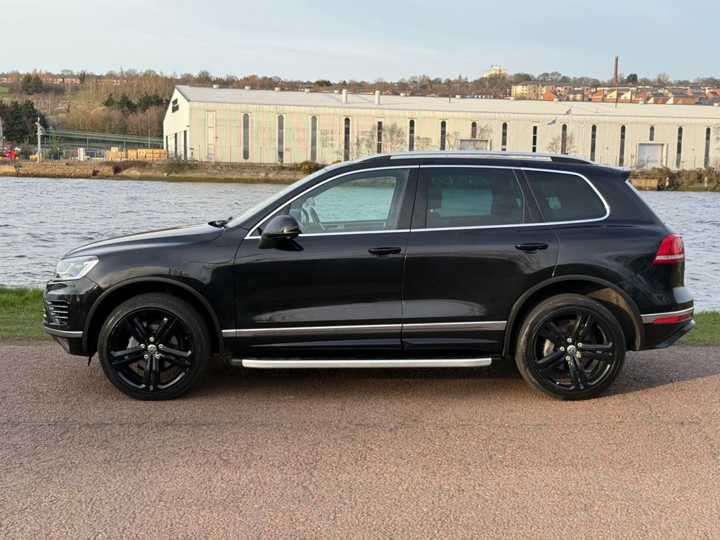 Used Volkswagen Touareg 2017 for sale - 77952721: Photo 30