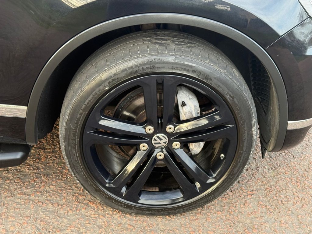 Used Volkswagen Touareg 2017 for sale - 77952721: Photo 8