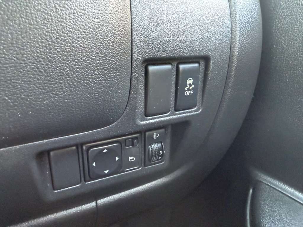 Used Nissan Micra 2011 for sale - 76323071: Photo 25