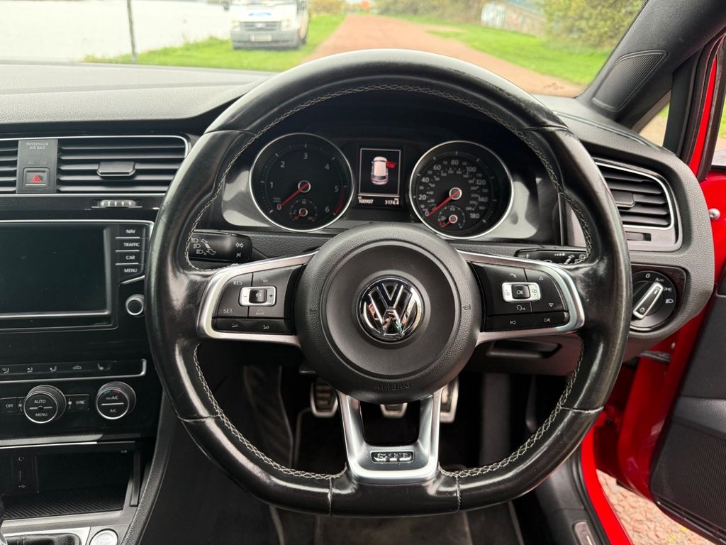 Used Volkswagen Golf 2016 for sale - 76291694: Photo 14