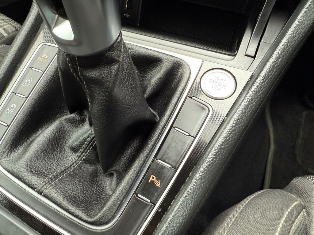 Used Volkswagen Golf 2016 for sale - 77806376: Photo 20