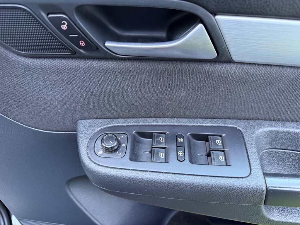 Used Volkswagen Sharan 2016 for sale - 76590780: Photo 18