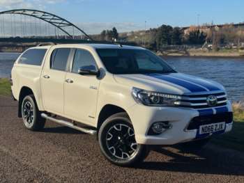 Used Toyota Hilux 2017 for sale - 74144729: Photo