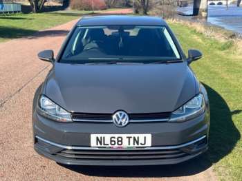 Used Volkswagen Golf 2018 for sale - 74592266: Photo