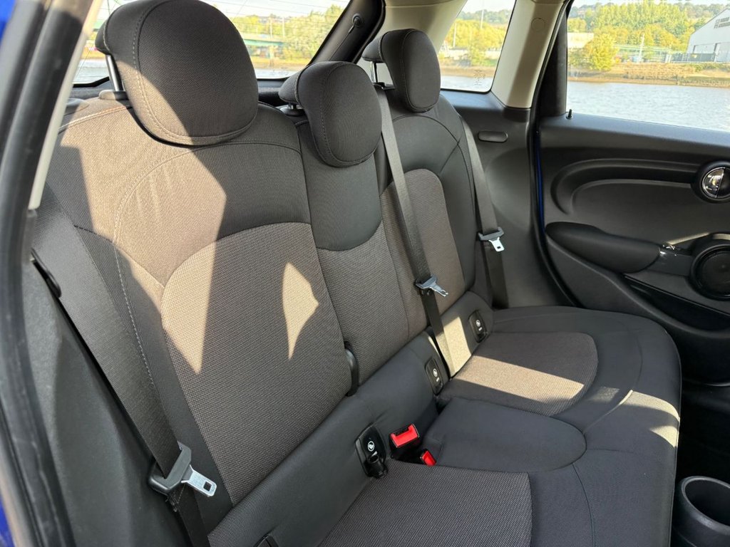 Used MINI Hatch 2019 for sale - 76092479: Photo 12