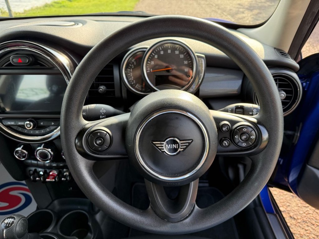Used MINI Hatch 2019 for sale - 76092479: Photo 14