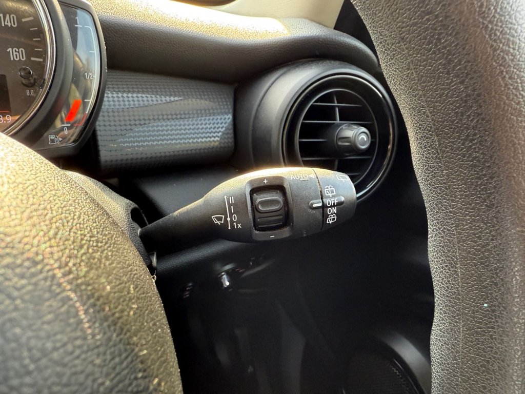 Used MINI Hatch 2019 for sale - 76092479: Photo 22