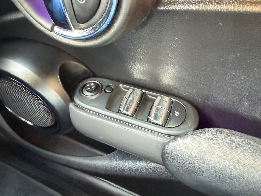 Used MINI Hatch 2019 for sale - 76092479: Photo 24