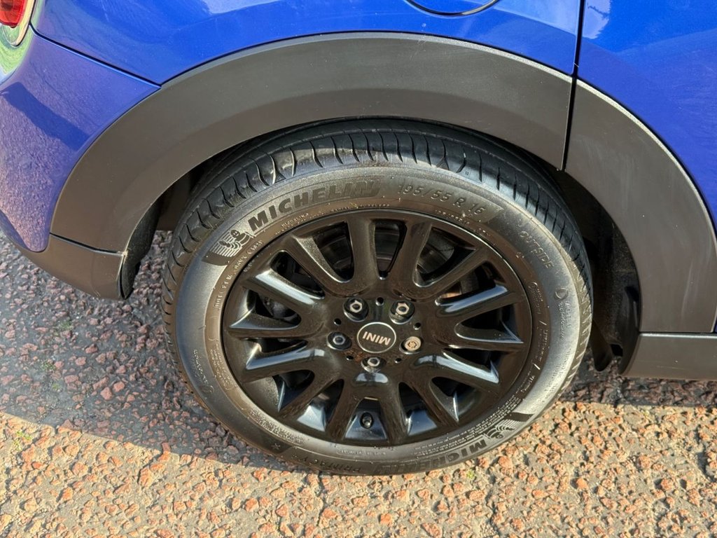 Used MINI Hatch 2019 for sale - 76092479: Photo 7