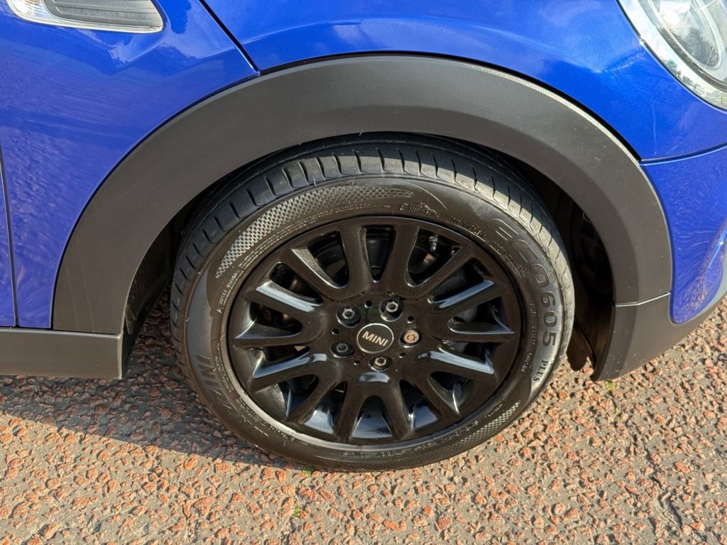 Used MINI Hatch 2019 for sale - 76092479: Photo 8