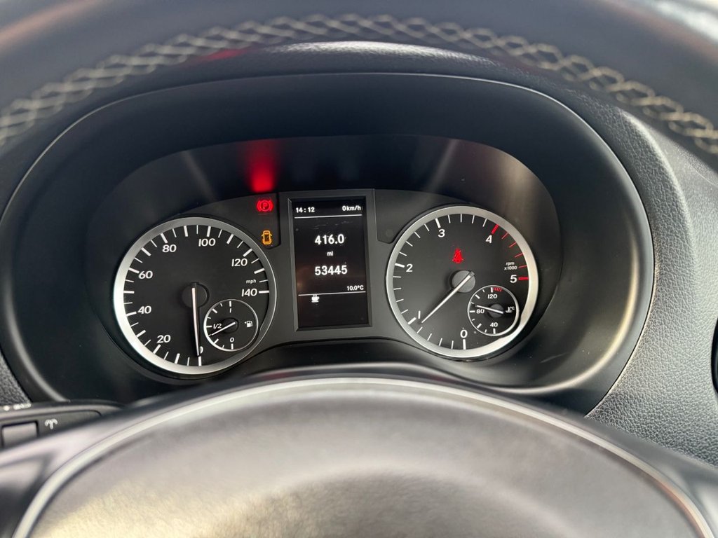 Used Mercedes-Benz Vito 2016 for sale - 76547070: Photo 18