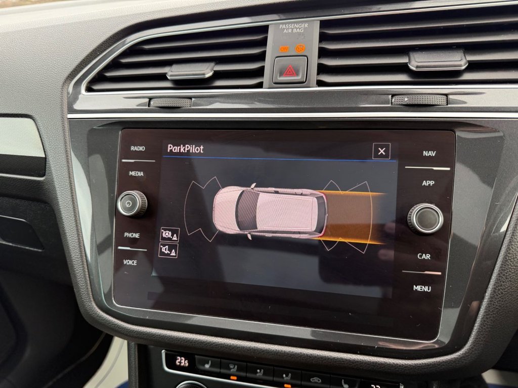 Used Volkswagen Tiguan 2018 for sale - 77643117: Photo 15