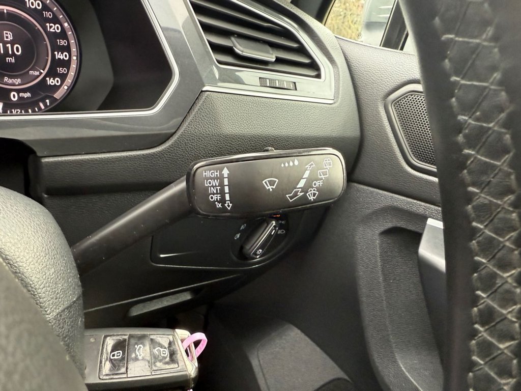 Used Volkswagen Tiguan 2018 for sale - 77643117: Photo 20