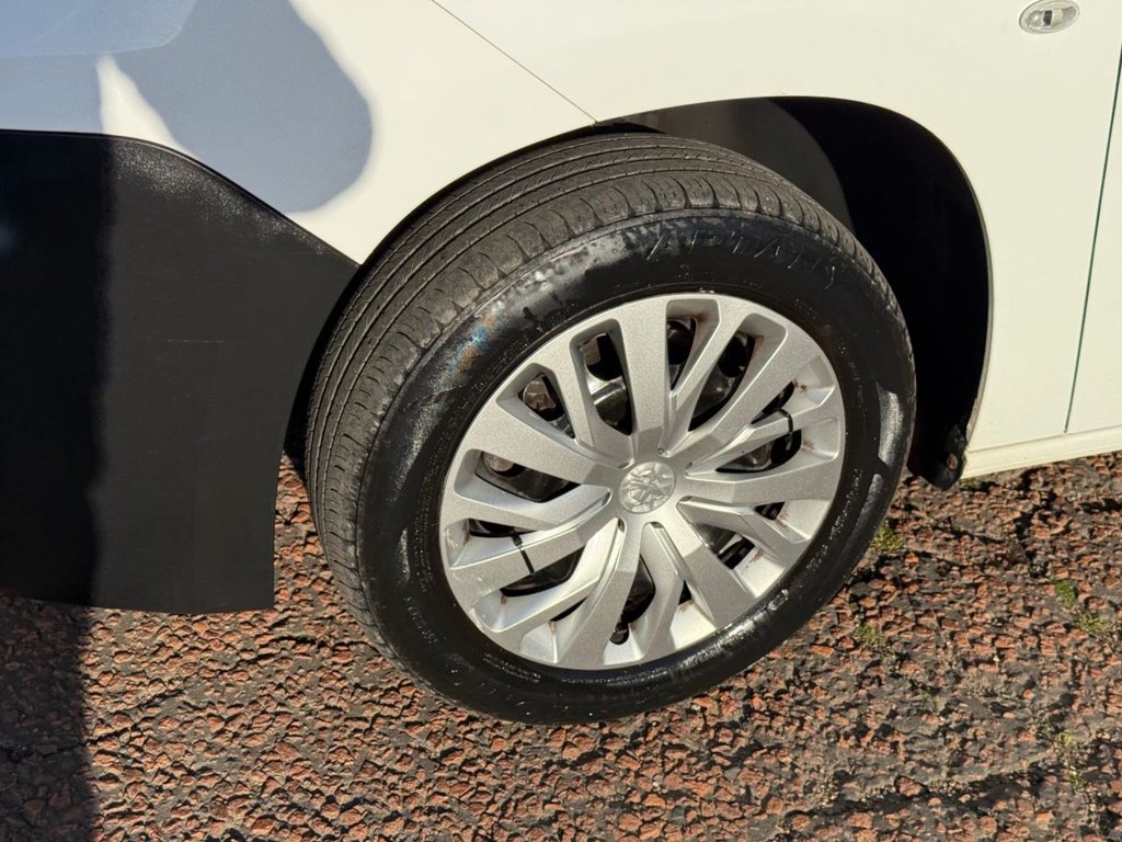 Used Peugeot Partner 2020 for sale - 76406754: Photo 30