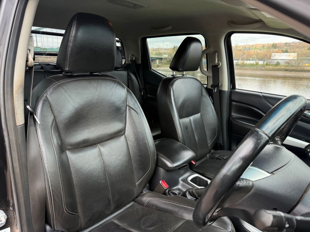 Used Nissan Navara 2016 for sale - 77952242: Photo 11