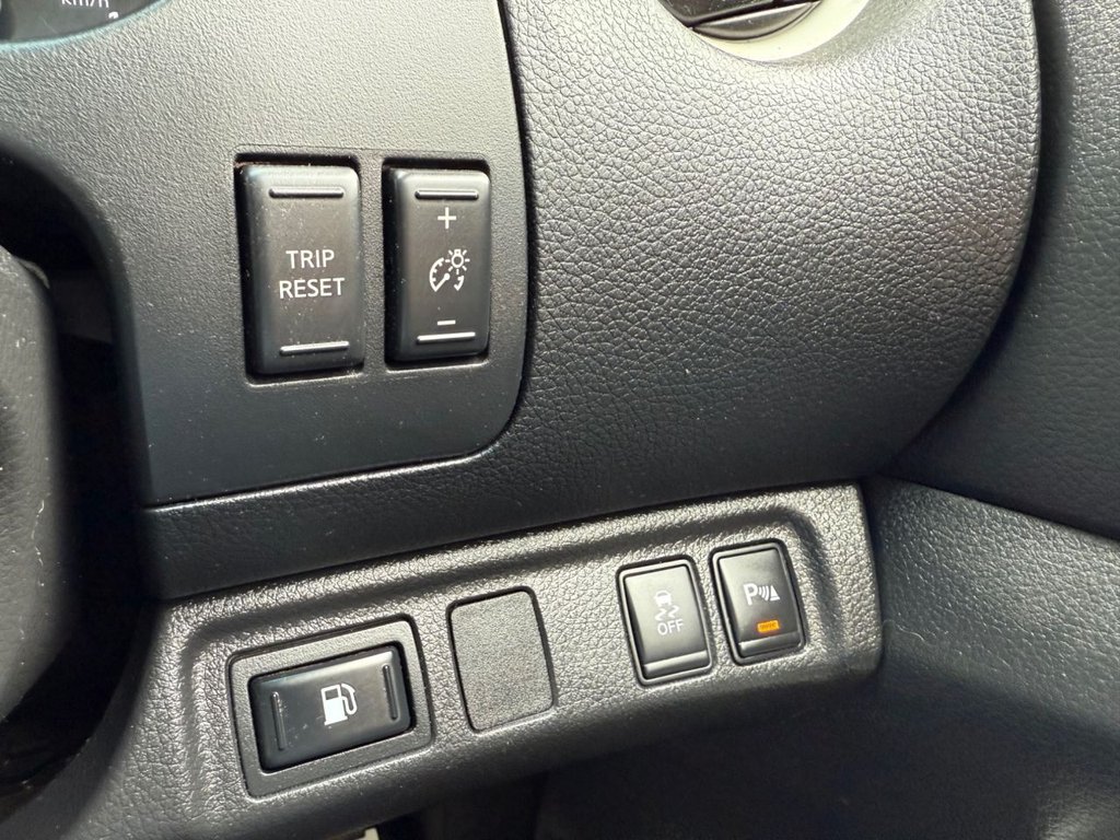 Used Nissan Navara 2016 for sale - 77952242: Photo 27