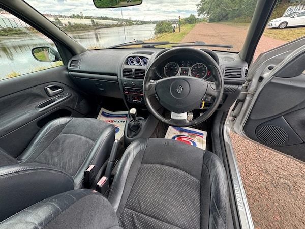 Used Renault Clio 2004 for sale - 75086842: Photo 14