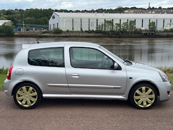 Used Renault Clio 2004 for sale - 75086842: Photo